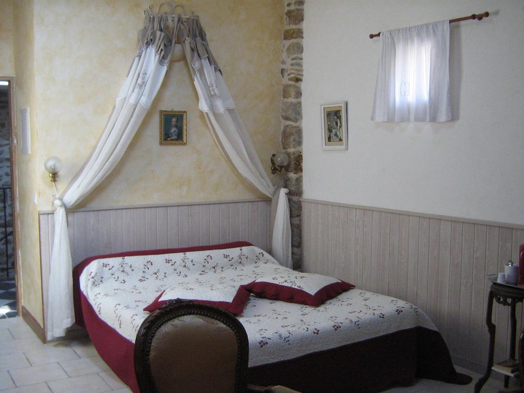 Les Assions Le Mas De La Musardiere Chambres D Hotes מראה חיצוני תמונה