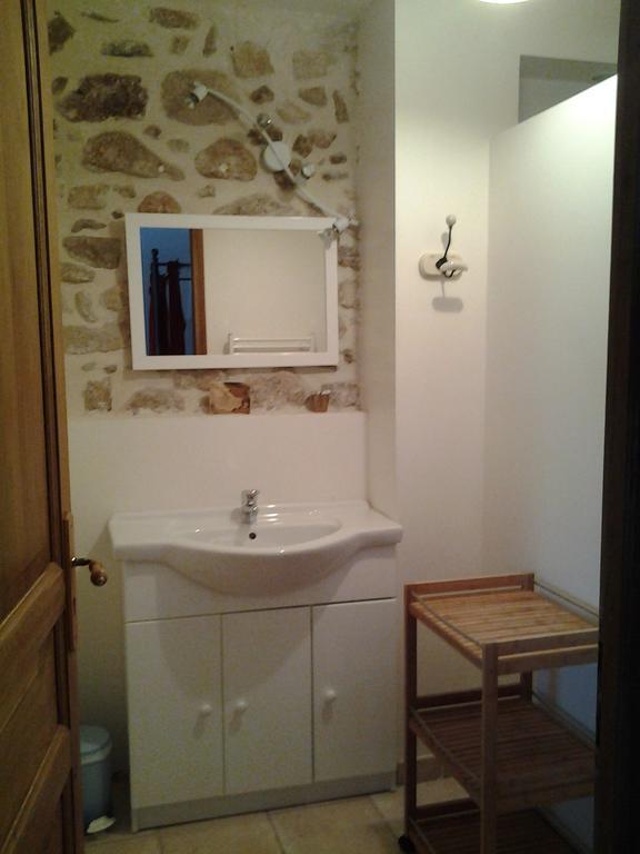 Les Assions Le Mas De La Musardiere Chambres D Hotes חדר תמונה